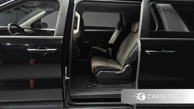Kia The New Carnival 4th Generation 2025 Черный из Кореи, фото 2