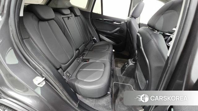 BMW X1 (F48) 2022 Серый из Кореи, фото 2