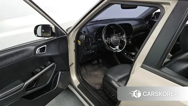 Kia Soul Booster EV 2019 Песочный из Кореи, фото 2