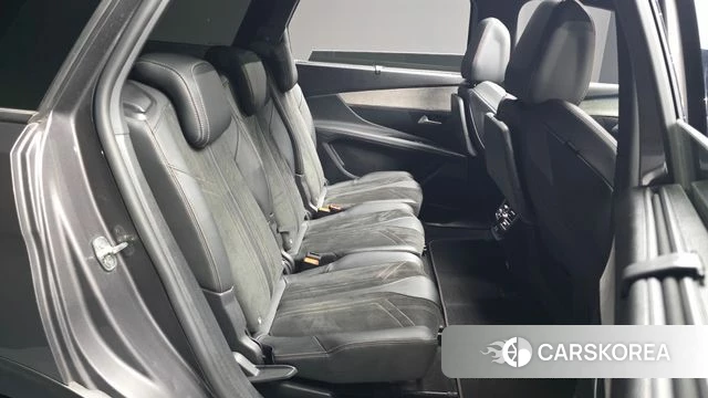 Peugeot 5008 second generation 2021 Серый из Кореи, фото 2