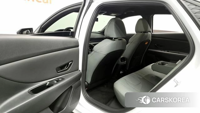 Hyundai The New Avante (CN7) 2025 Белый из Кореи, фото 2