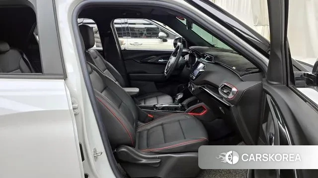 Chevrolet (GM Daewoo) Trailblazer 2022 Белый из Кореи, фото 2