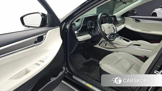 Hyundai The New Grandeur IG Hybrid 2022 Черный из Кореи, фото 2