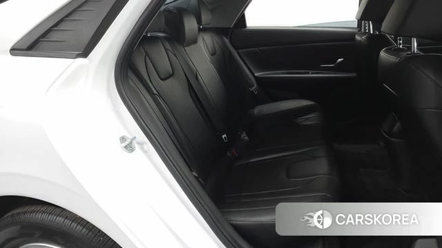 Hyundai Avante (CN7) 2021 Белый из Кореи, фото 2