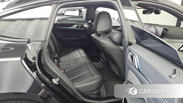 BMW i4 2022 Черный из Кореи, фото 2