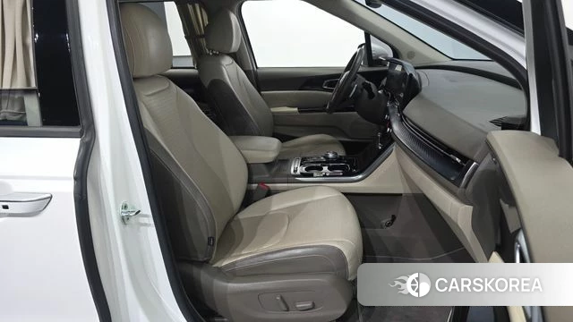 Kia Carnival 4th generation 2021 Белый из Кореи, фото 2