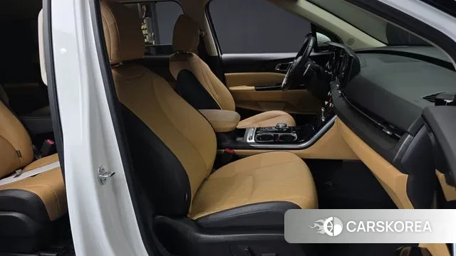 Kia Carnival 4th generation 2023 Белый из Кореи, фото 2