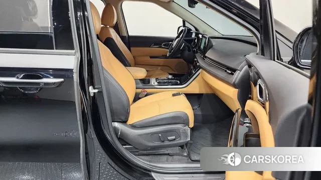 Kia Carnival 4th generation 2023 Черный из Кореи, фото 2