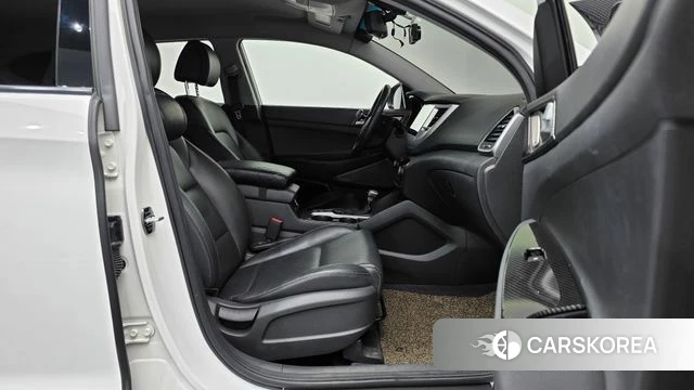 Hyundai All New Tucson 2018 Белый из Кореи, фото 2