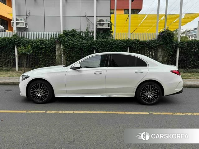 Mercedes-Benz Class C 2026 Белый из Китая, фото 2