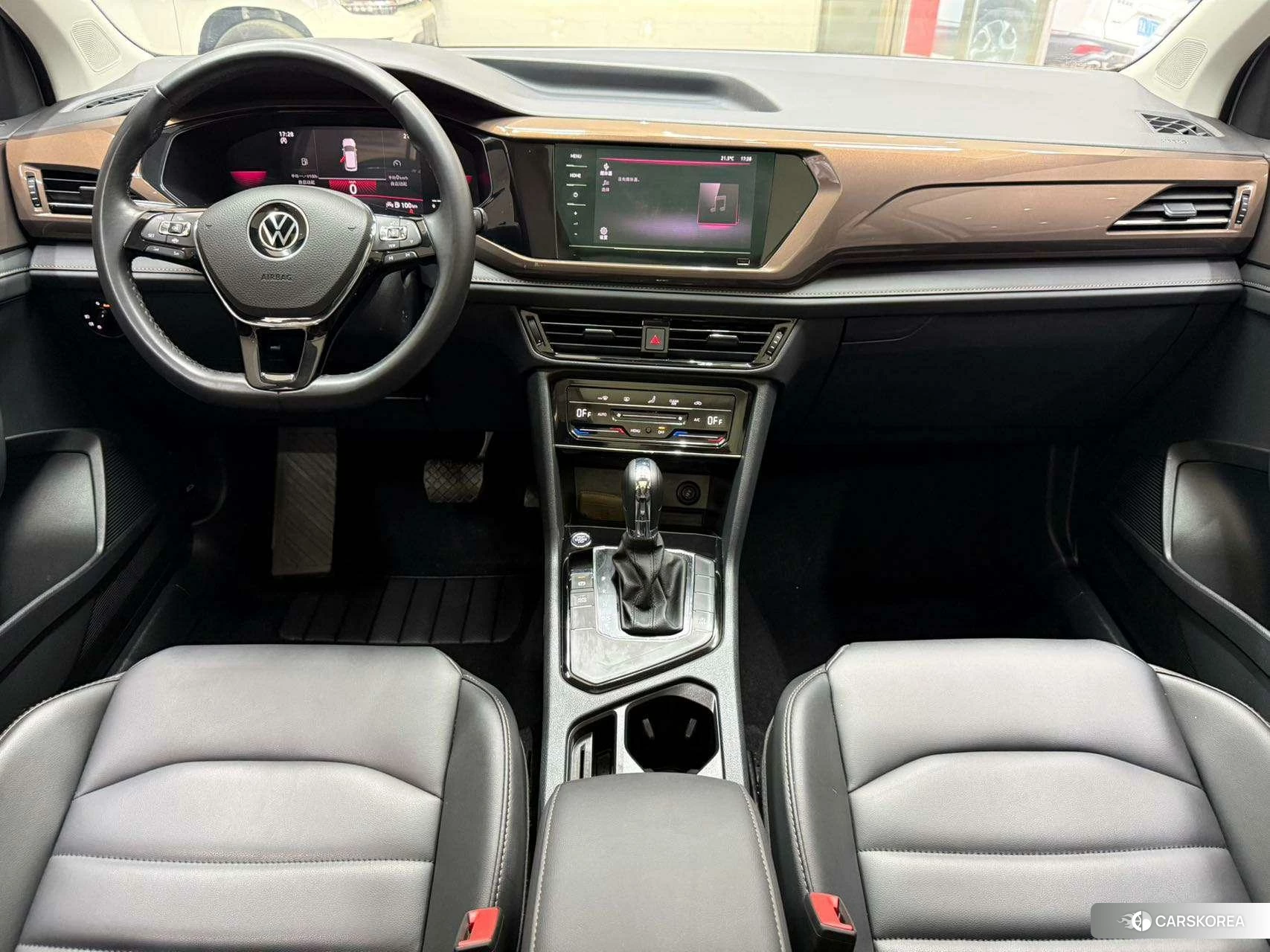 Volkswagen Tuyue 2022 Белый из Китая, фото 2