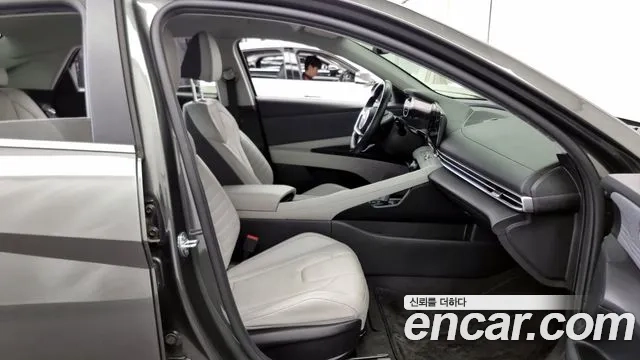 Hyundai Avante Hybrid (CN7) 2021 Серый из Кореи, фото 2