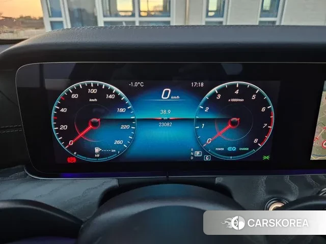 Mercedes-Benz E-Class W213 2023 Черный из Кореи, фото 2