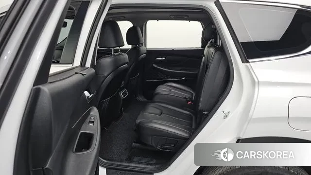 Hyundai The New Santa Fe 2022 Белый из Кореи, фото 2