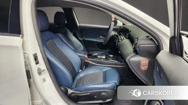 Mercedes-Benz A-Class W177 2019 Белый из Кореи, фото 2