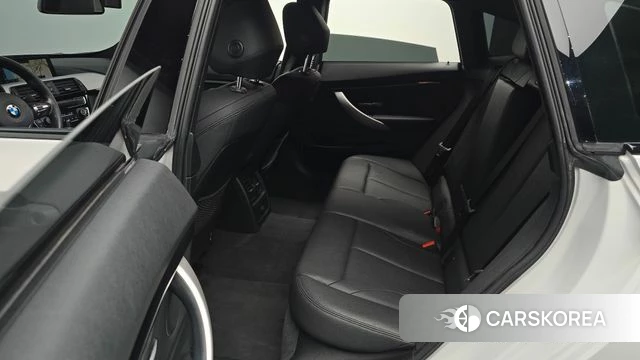 BMW 3 Series GT (F34) 2020 Белый из Кореи, фото 2