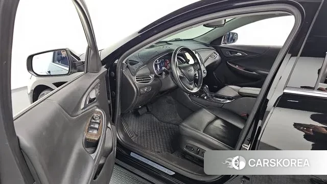 Chevrolet (GM Daewoo) The New Malibu 2019 Черный из Кореи, фото 2