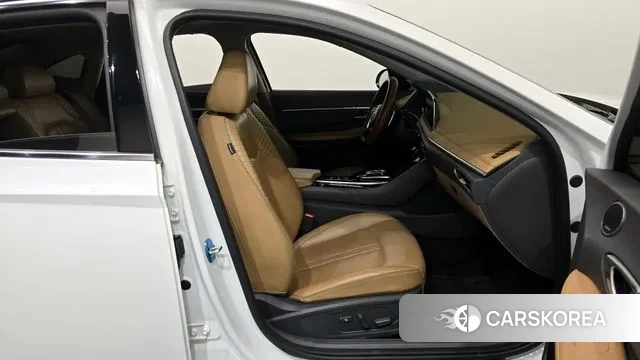 Hyundai Sonata (DN8) 2019 Белый из Кореи, фото 2