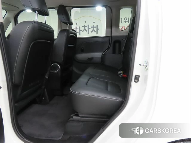 Kia The New Kia Ray 2023 Белый из Кореи, фото 2