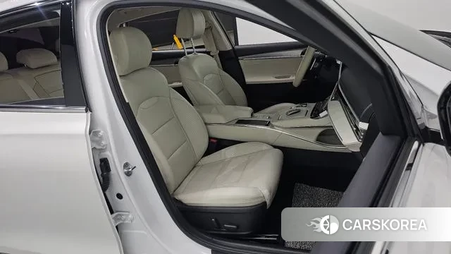 Hyundai The New Grandeur IG Hybrid 2021 Белый из Кореи, фото 2