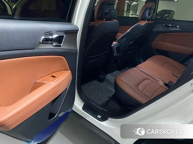 Kia The New Sportage 5th Generation 2025 Белый из Кореи, фото 2
