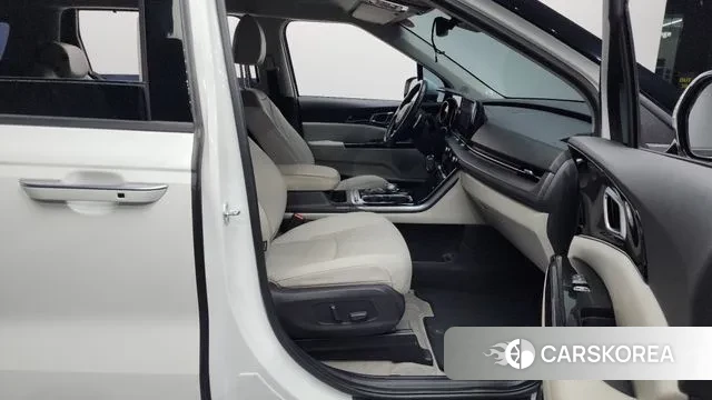 Kia Carnival 4th generation 2022 Белый из Кореи, фото 2