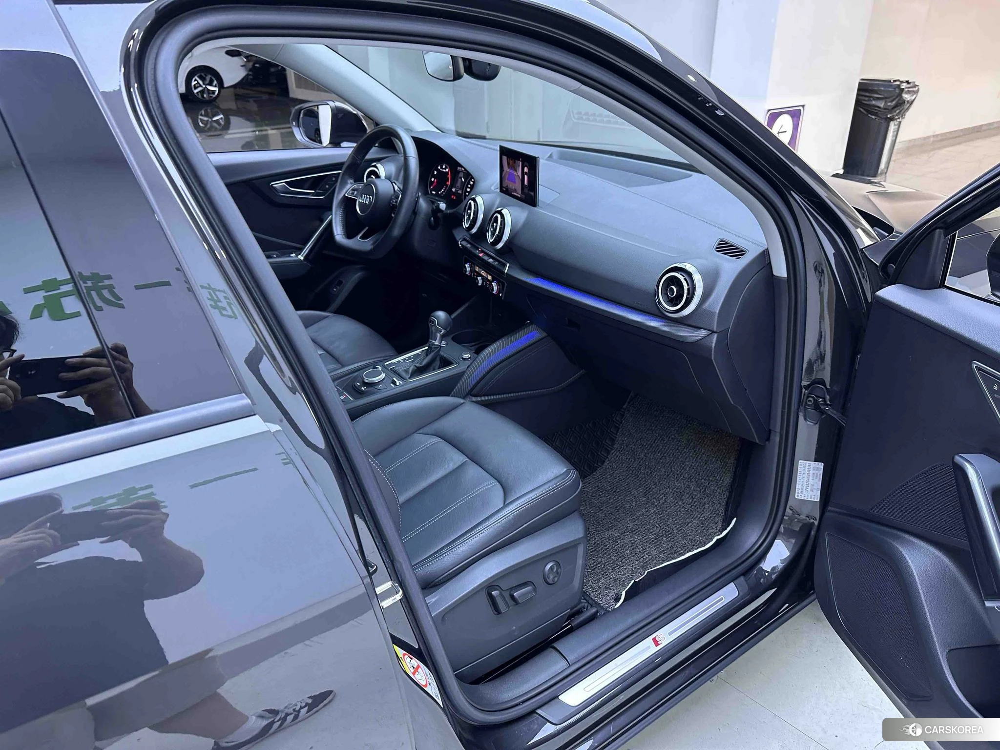 Audi Q2L 2021 Черный из Китая, фото 2