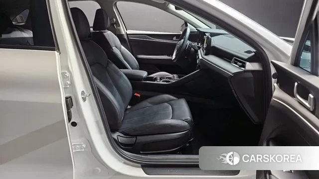 Kia K5 3rd generation 2021 Белый из Кореи, фото 2