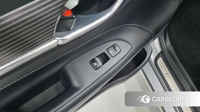Hyundai Grandeur IG Hybrid 2018 Серебристо-серый из Кореи, фото 2