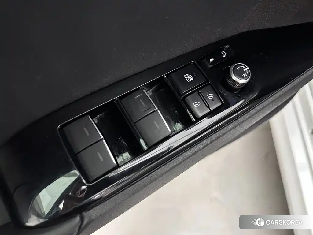 Toyota Camry 2024 Белый из Китая, фото 4