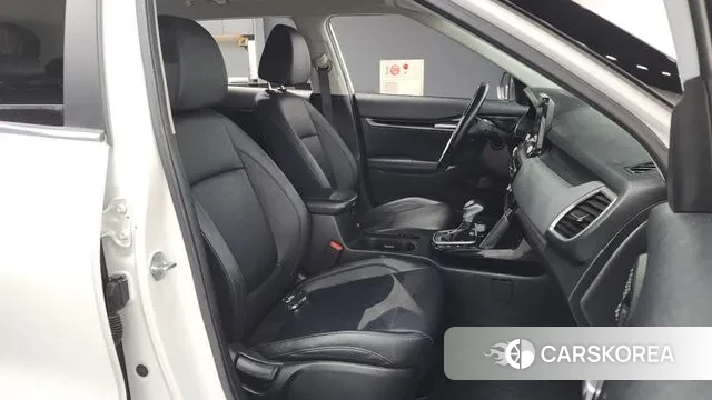 Kia Seltos 2022 Белый из Кореи, фото 2