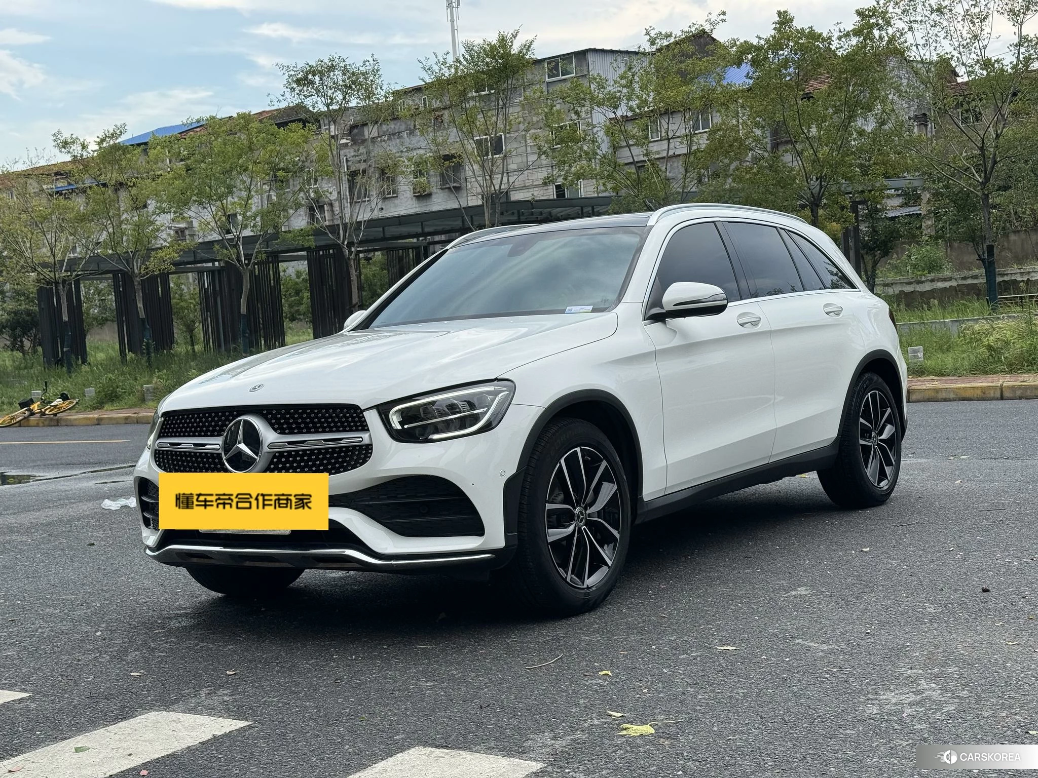 Mercedes-Benz GLC 2020 Белый из Китая, фото 2