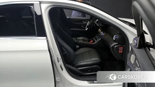 Mercedes-Benz E-Class W213 2021 Белый из Кореи, фото 2