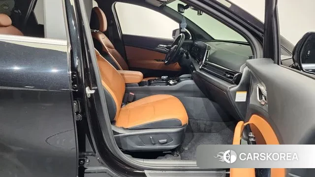 Kia Sportage 5th Generation Hybrid 2021 Черный из Кореи, фото 2