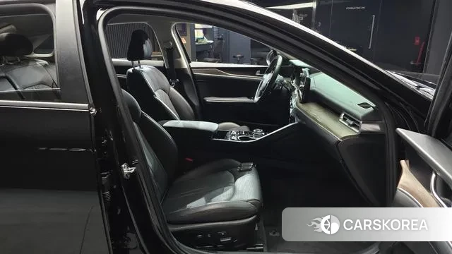 Kia K5 Hybrid 3rd Generation 2021 Черный из Кореи, фото 2