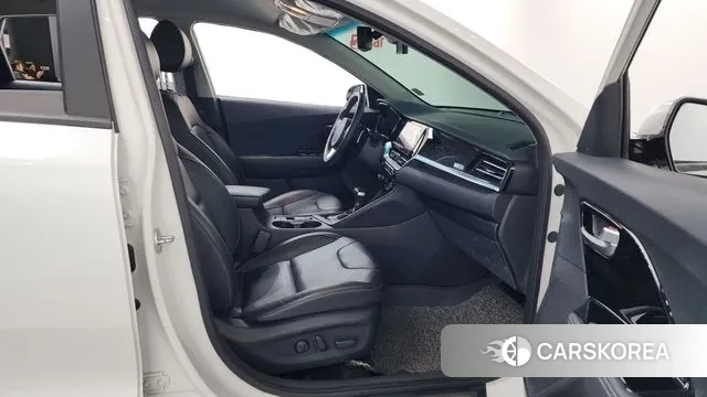 Kia The New Niro 2021 Белый из Кореи, фото 2