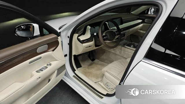 Genesis G90 (RS4) 2023 Белый из Кореи, фото 2