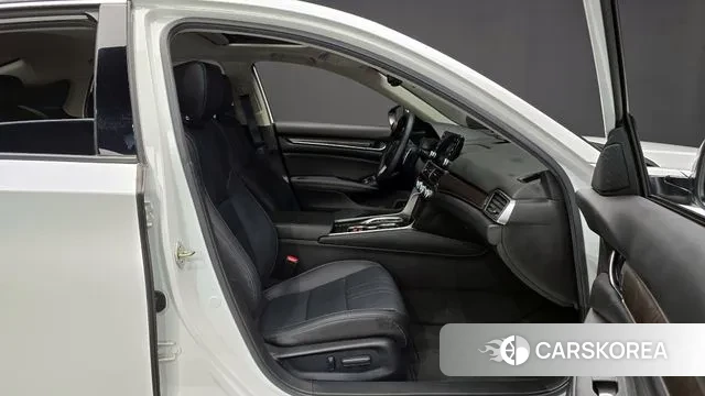 Honda Accord 10th Generation 2019 Белый из Кореи, фото 2