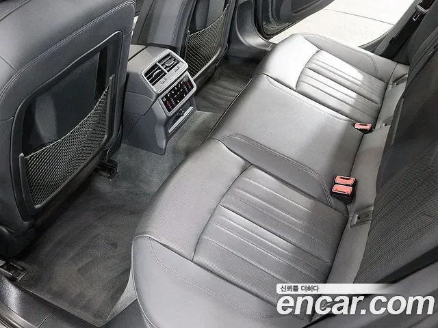 Audi A6 (C8) 2021 Серый из Кореи, фото 2