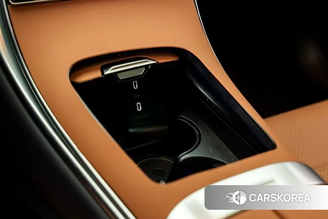 Mercedes-Benz GLC 2025 Черный из Китая, фото 2
