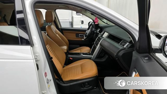 Land Rover Discovery Sports 2018 Белый из Кореи, фото 2