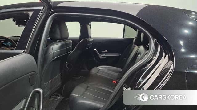 Mercedes-Benz A-Class W177 2021 Черный из Кореи, фото 2