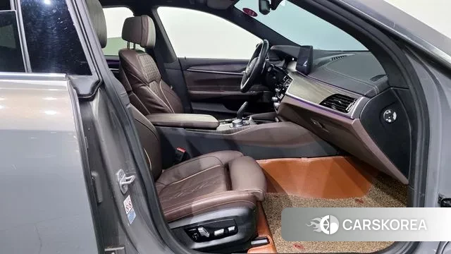 BMW 6 Series GT (G32) 2020 Серый из Кореи, фото 2