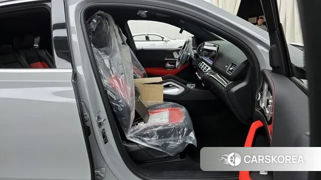 Mercedes-Benz GLE-Class W167 2025 Серебристо-серый из Кореи, фото 2