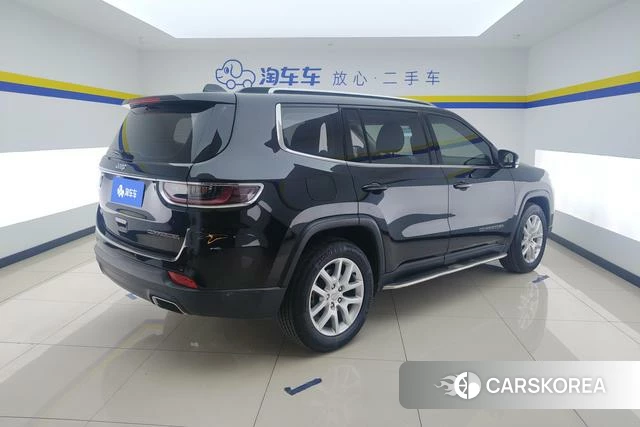 Jeep Commander 2019 Черный из Китая, фото 2