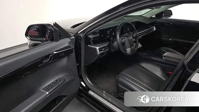 Hyundai Grandeur (GN7) 2023 Черный из Кореи, фото 2