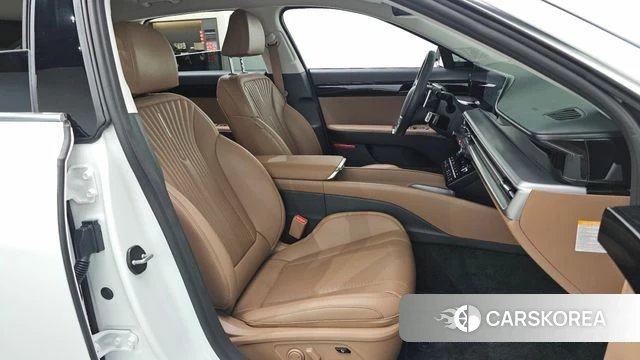 Hyundai Grandeur Hybrid (GN7) 2023 Белый из Кореи, фото 2