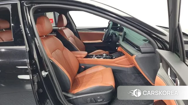 Kia The New K5 3rd generation 2024 Черный из Кореи, фото 2