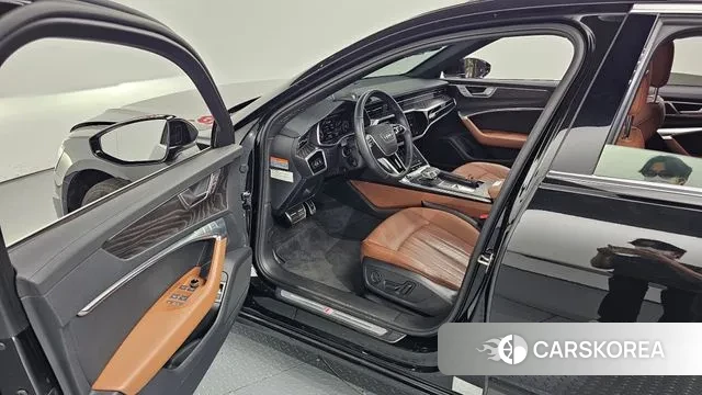 Audi A6 (C8) 2021 Черный из Кореи, фото 2