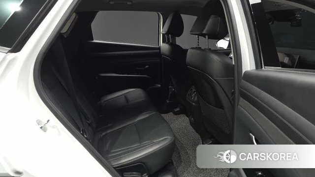 Hyundai The New Tucson (NX4) 2024 Белый из Кореи, фото 2